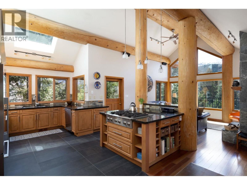 9503 EMERALD Drive Whistler British Columbia, V8E 0G5 - 5 Bedrooms Home For Sale