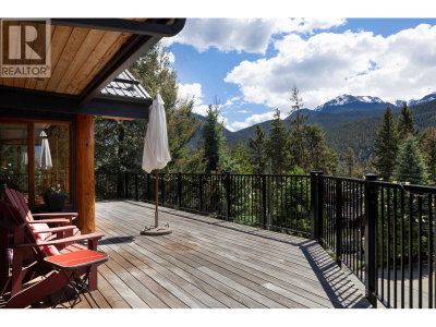 9503 EMERALD Drive | Whistler British Columbia | Slide Image Twelve