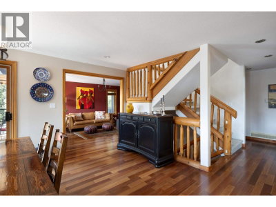 9503 EMERALD Drive | Whistler British Columbia | Slide Image Fourteen