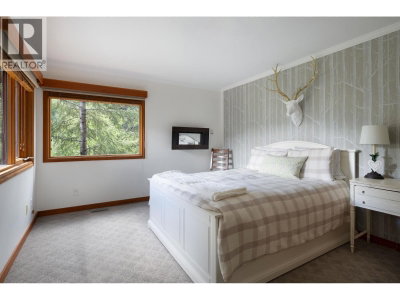 9503 EMERALD Drive | Whistler British Columbia | Slide Image Seventeen