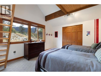 9503 EMERALD Drive | Whistler British Columbia | Slide Image Twenty-four