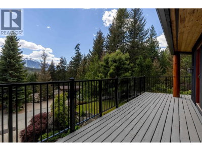 9503 EMERALD Drive | Whistler British Columbia | Slide Image Thirty