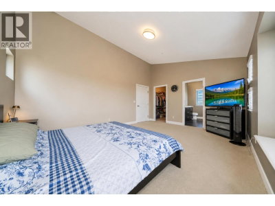 10499 MCEACHERN Street | Maple Ridge British Columbia | Slide Image Twenty-three