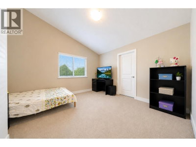10499 MCEACHERN Street | Maple Ridge British Columbia | Slide Image Twenty-six