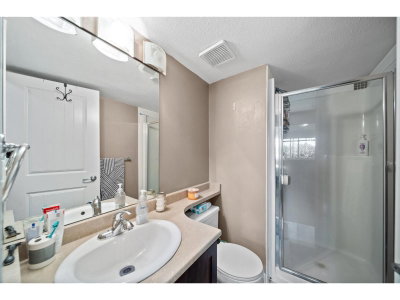 32725 GEORGE FERGUSON Way | Abbotsford British Columbia | Slide Image Eighteen