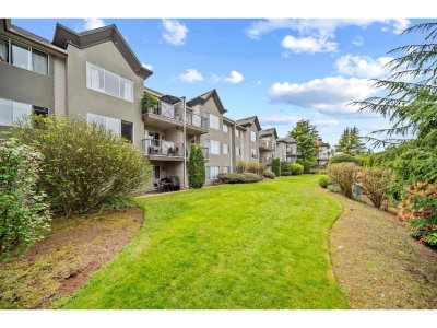 32725 GEORGE FERGUSON Way | Abbotsford British Columbia | Slide Image Twenty-four