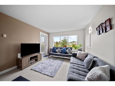 32725 GEORGE FERGUSON Way | Abbotsford British Columbia | Slide Image Three