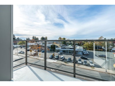 27215 ALDERGROVE TOWN CENTRE Drive | Langley British Columbia | Slide Image Eighteen