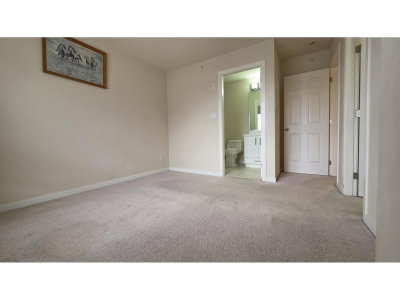 32095 HILLCREST Avenue | Abbotsford British Columbia | Slide Image Thirteen