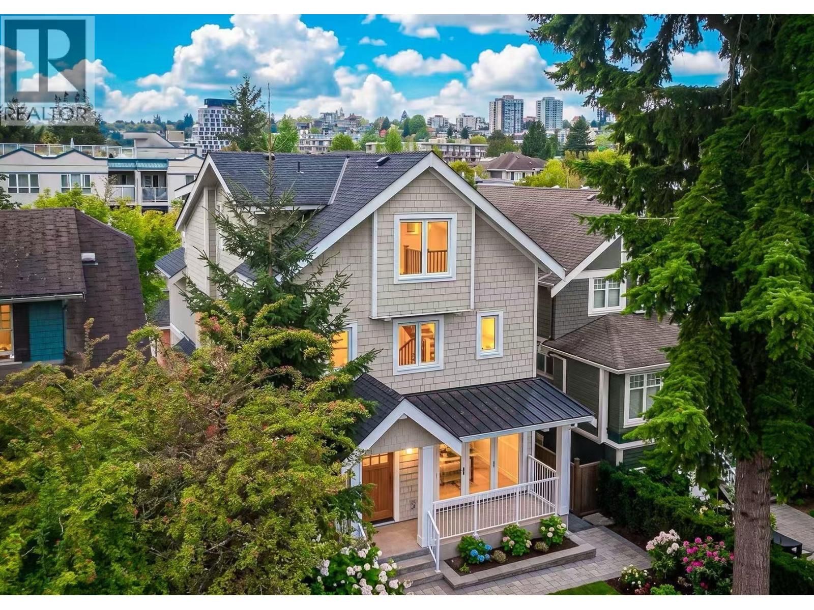 3638 3RD Avenue, Vancouver, British Columbia V6R 1L9