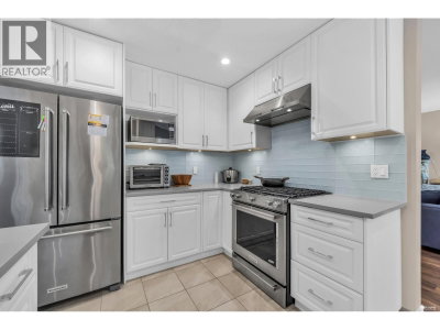1318 MCLELLAN Drive | Coquitlam British Columbia | Slide Image Thirteen