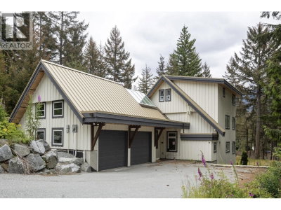 9199 EMERALD Drive | Whistler British Columbia | Slide Image One