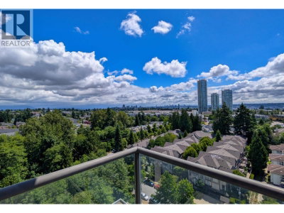 7088 18TH Avenue | Burnaby British Columbia | Slide Image Four