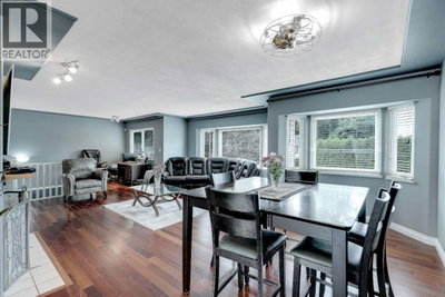 20140 ASHLEY Crescent | Maple Ridge British Columbia | Slide Image Eight