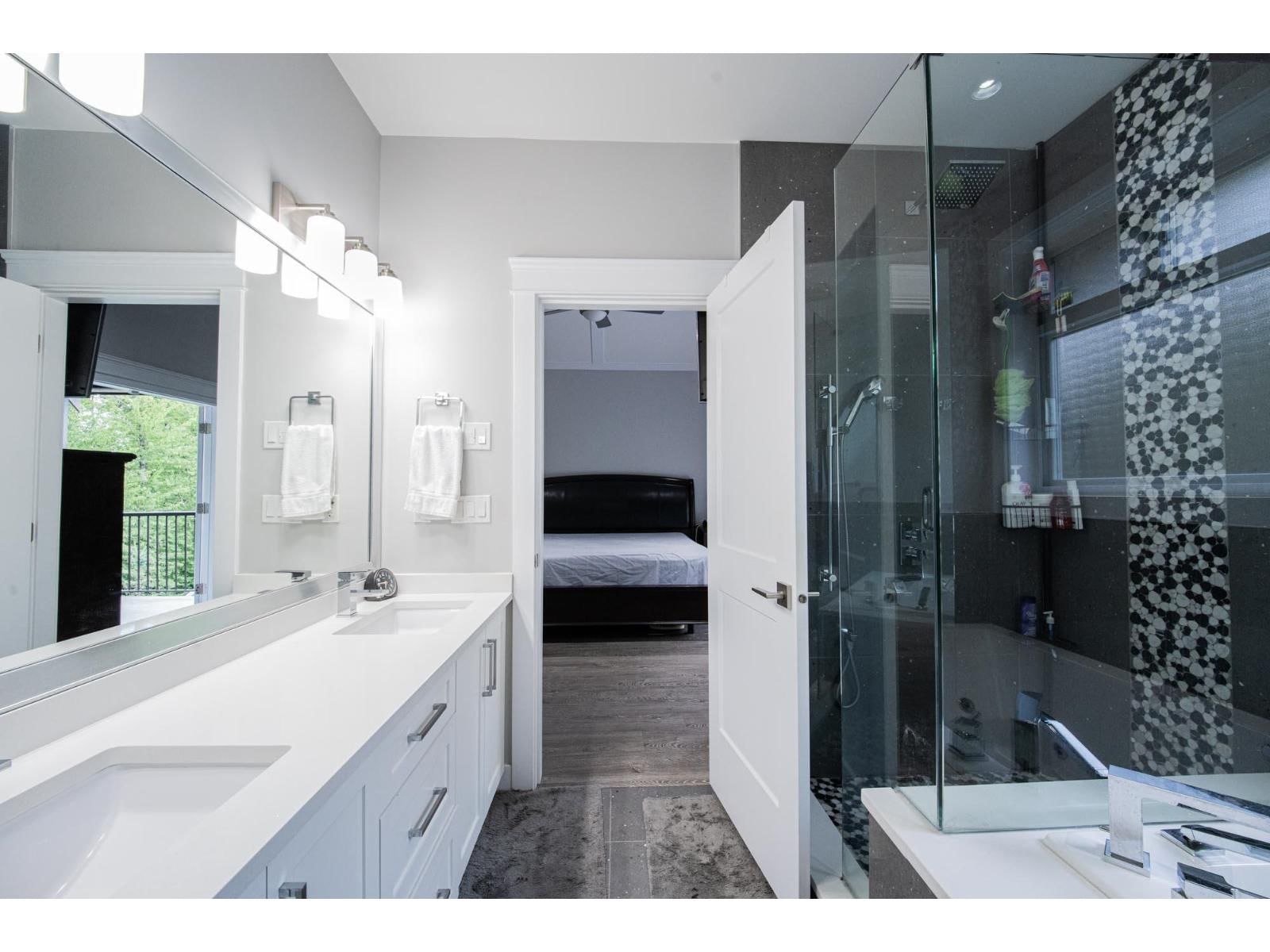 6176 140 STREET Image 15