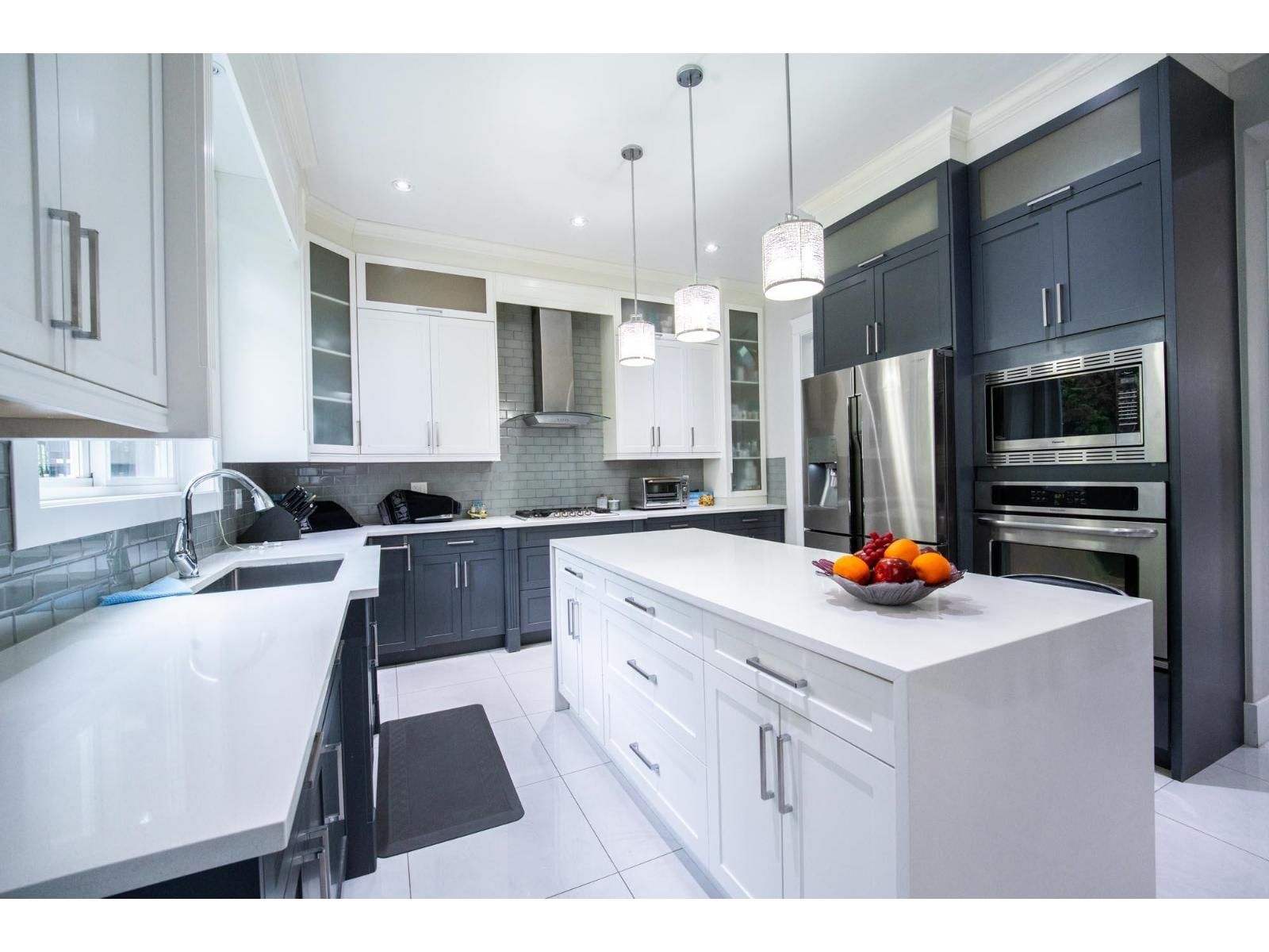 6176 140 STREET Image 6