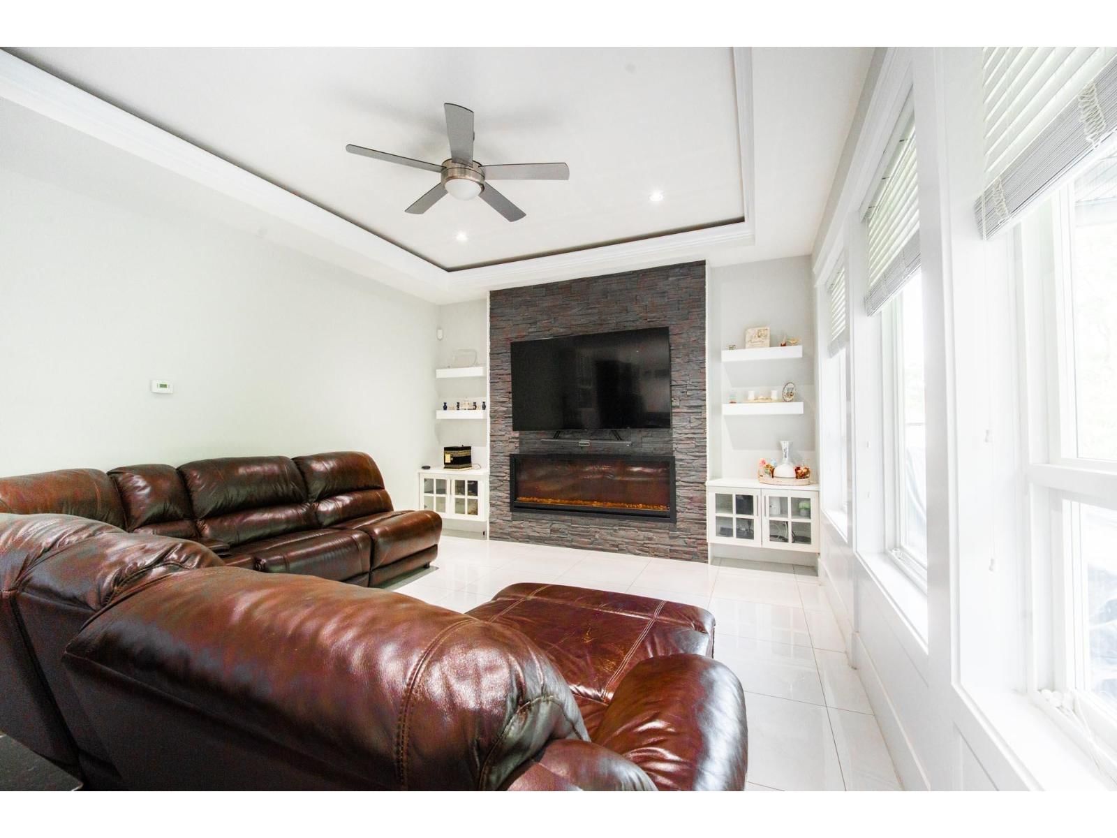 6176 140 STREET Image 8
