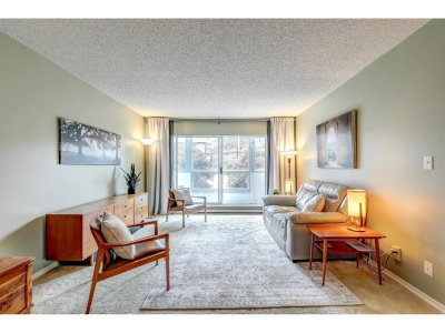 1473 BLACKWOOD Street | White Rock British Columbia | Slide Image Two