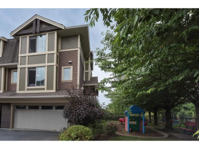 45025 WOLFE Road | Chilliwack British Columbia | Slide Image One