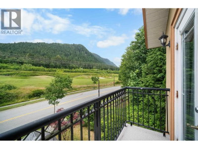 2253 PARKWAY Boulevard | Coquitlam British Columbia | Slide Image Thirty-four
