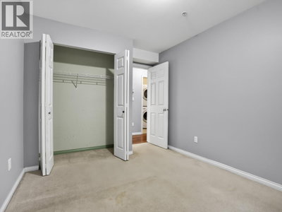 121 SHORELINE Circle | Port Moody British Columbia | Slide Image Sixteen