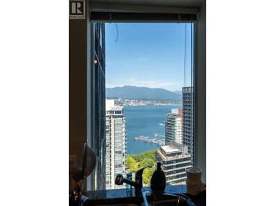 1211 MELVILLE Street | Vancouver British Columbia | Slide Image Thirteen