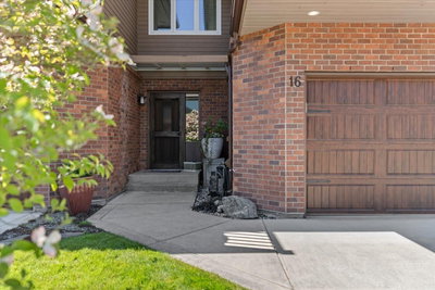7001 EDEN Drive | Chilliwack British Columbia | Slide Image Three