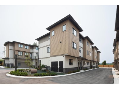 1641 KING Crescent | Abbotsford British Columbia | Slide Image Six