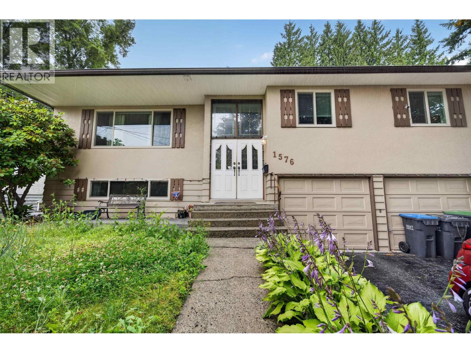 1576 PITT RIVER Road, Port Coquitlam, British Columbia V3C 1P2