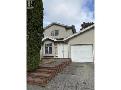 5737 RUMBLE Street | Burnaby British Columbia | Slide Image Three