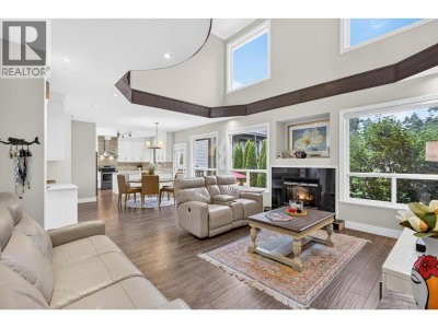 21291 122B Avenue | Maple Ridge British Columbia | Slide Image Nine