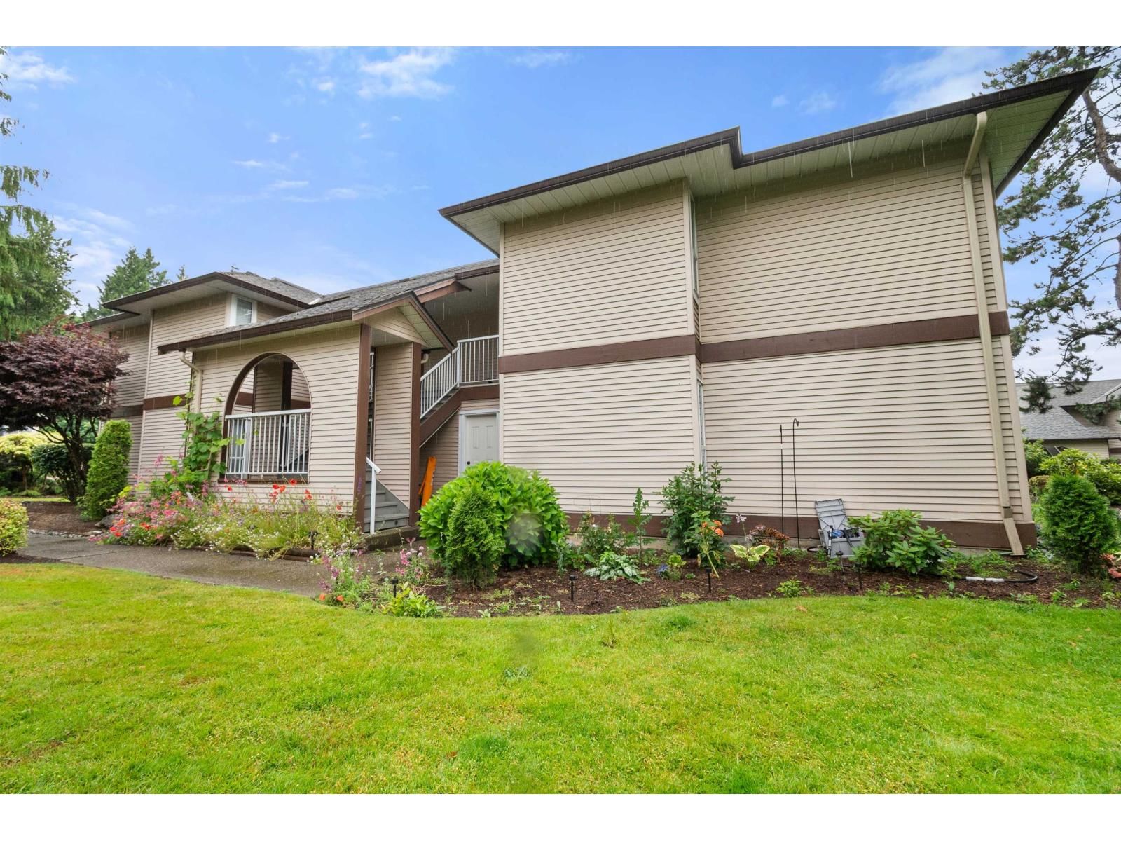 1006 - 1750 MCKENZIE ROAD Image 30