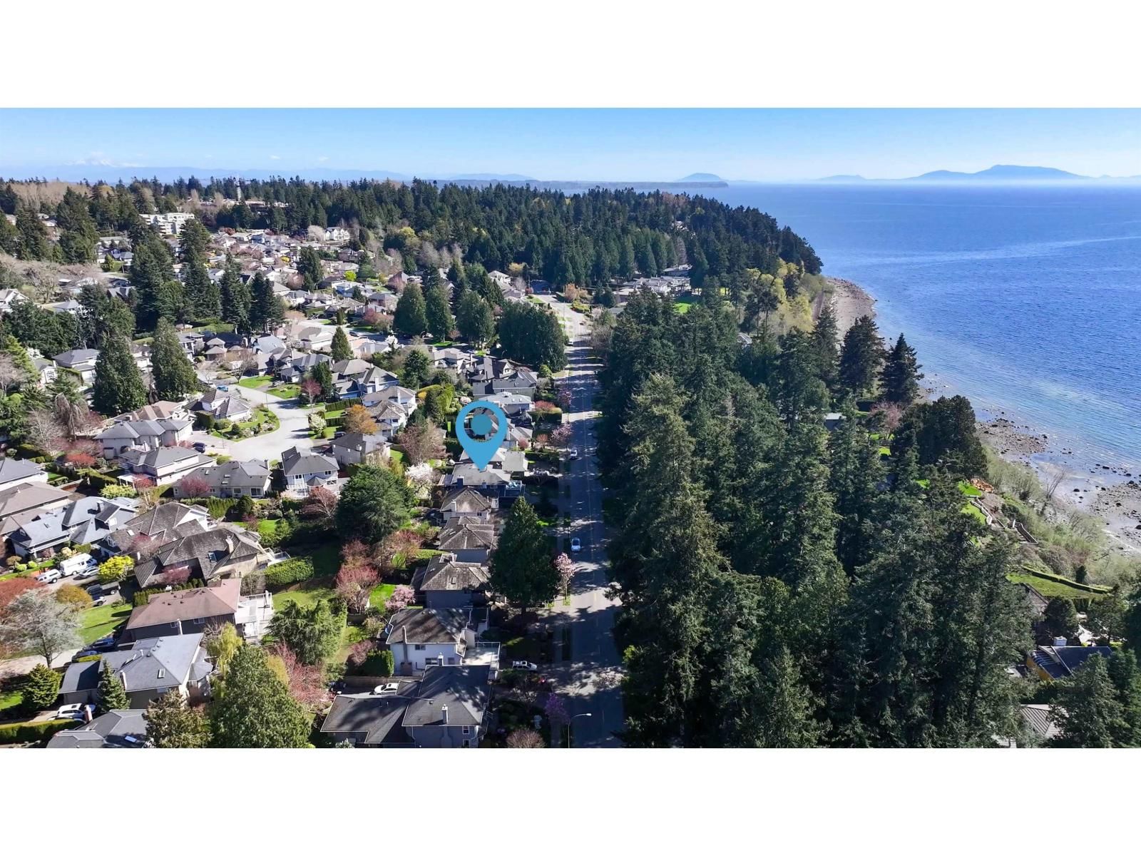 1834 OCEAN PARK Road, Surrey, British Columbia V4A 3M3