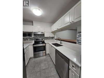 1428 56 Street | Delta British Columbia | Slide Image Eight