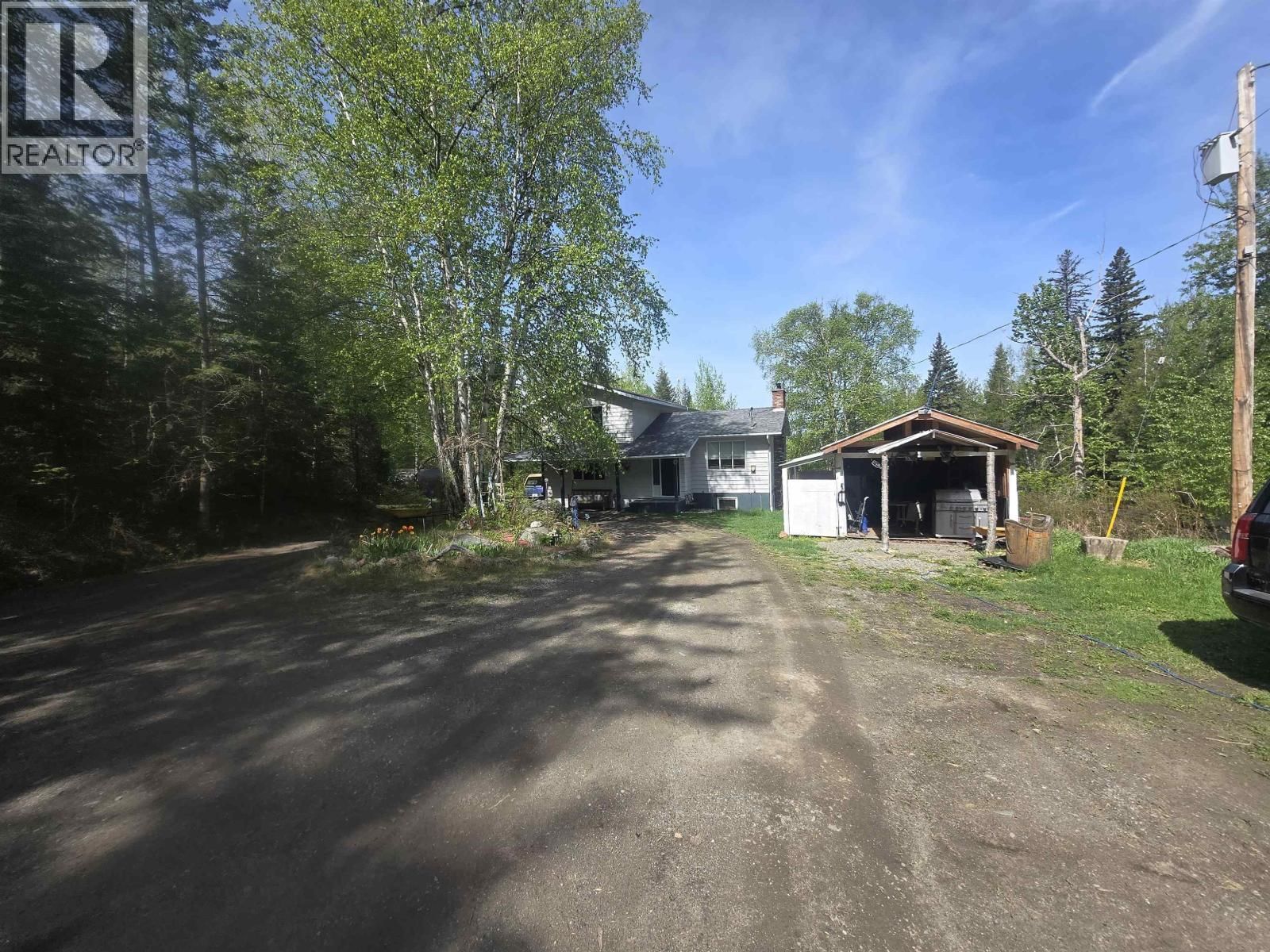 3978 QUESNEL-HYDRAULIC Road, Quesnel, British Columbia V2J 6G3