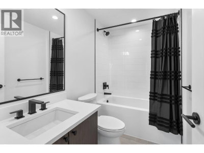 22226 BROWN Avenue | Maple Ridge British Columbia | Slide Image Twenty-one