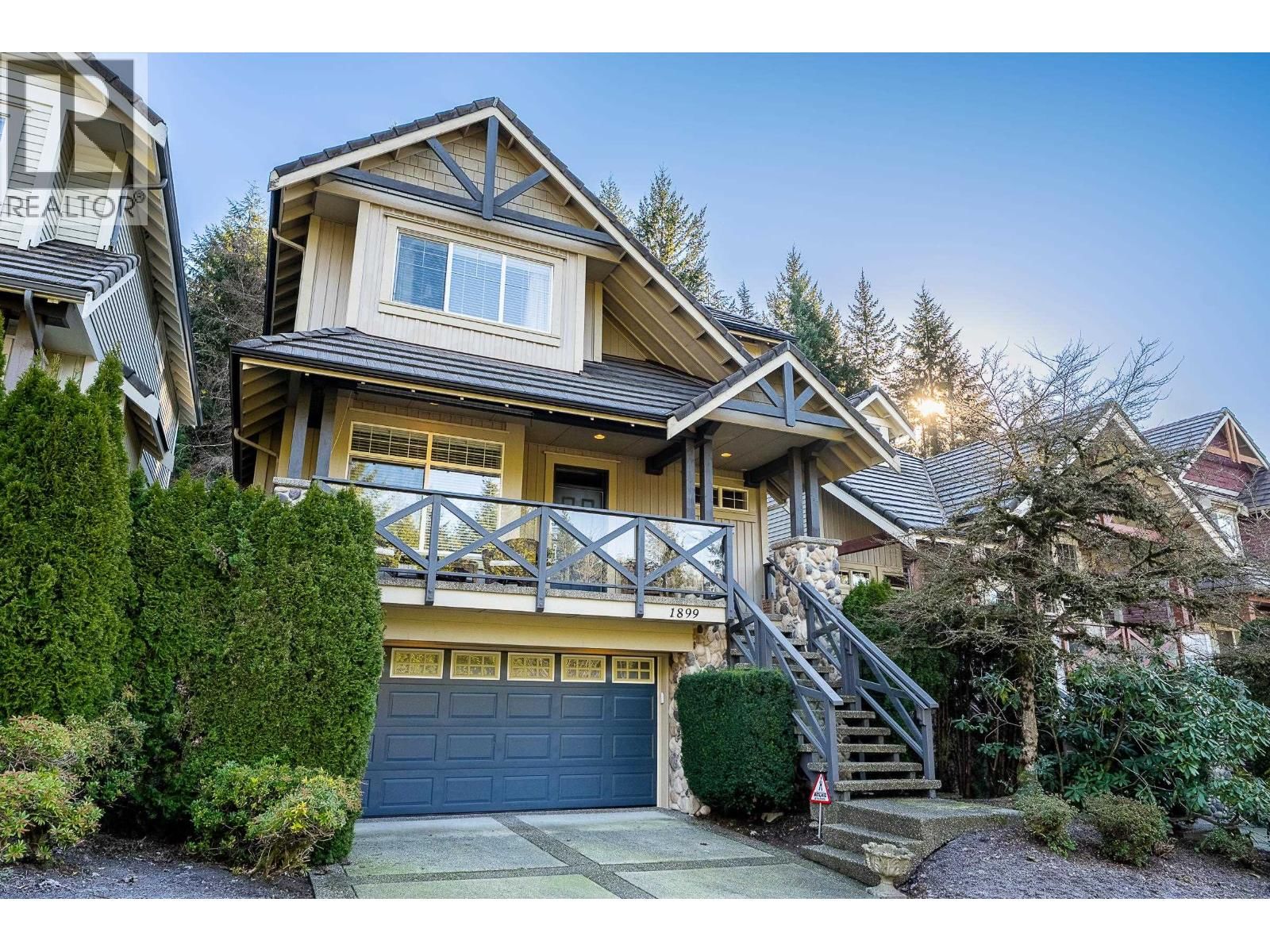 1899 PARKWAY Boulevard, Coquitlam, British Columbia V3E 3L5
