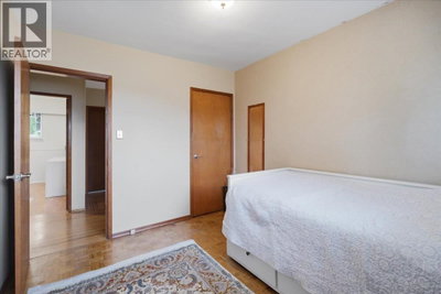 2206 PINECREST Avenue | Coquitlam British Columbia | Slide Image Eighteen