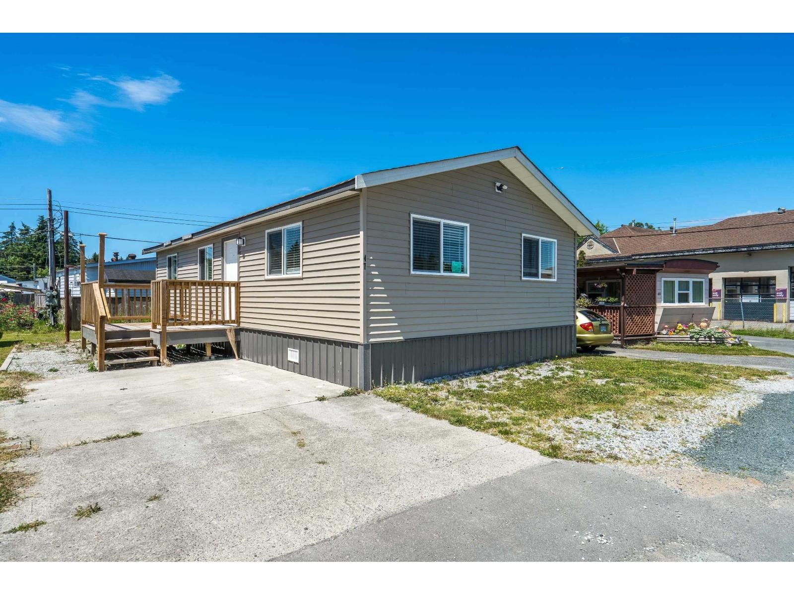 26892 FRASER Highway, Langley, British Columbia V4W 3T5