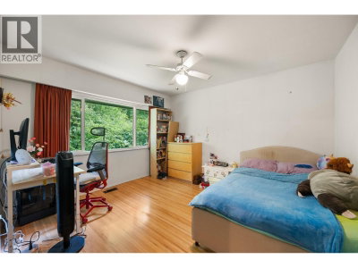 1001 GATENSBURY Street | Coquitlam British Columbia | Slide Image Nineteen