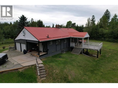 3219 HAYMAN Crescent | Quesnel British Columbia | Slide Image Four