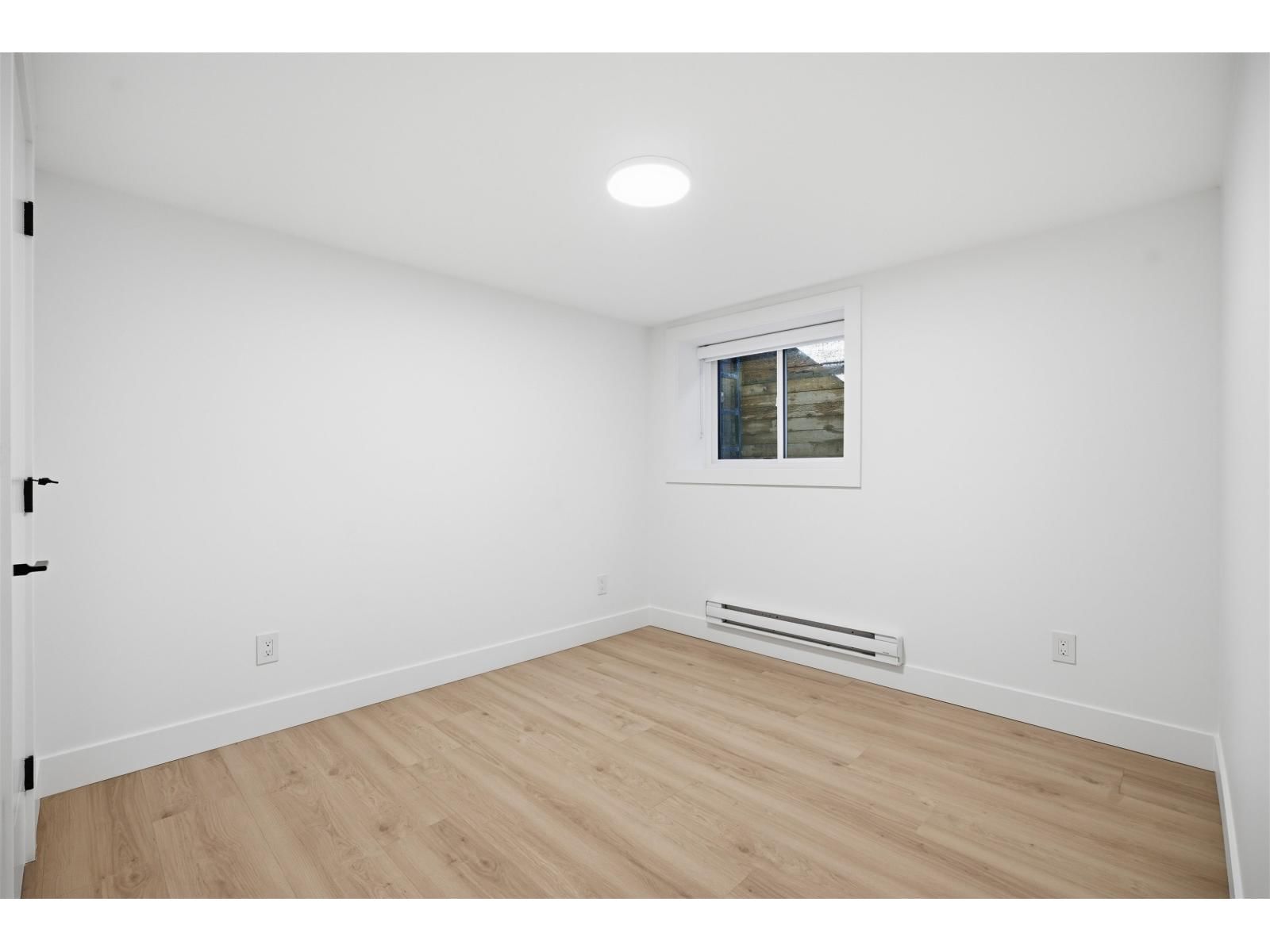 20473 69 AVENUE Image 37