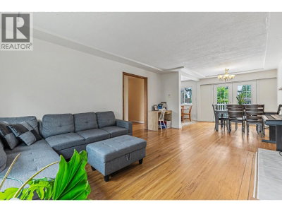1684 CORNELL Avenue | Coquitlam British Columbia | Slide Image Eight