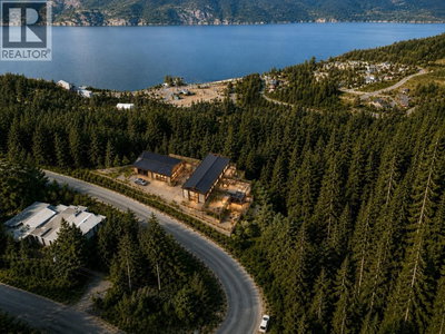 1121 COPPER Drive | Squamish British Columbia | Slide Image One