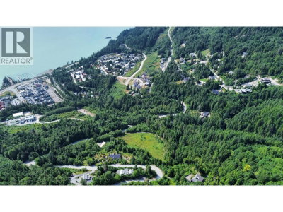 1121 COPPER Drive | Squamish British Columbia | Slide Image Twenty-three