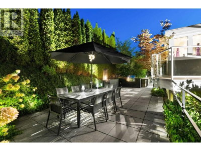 1590 TYROL Court | West Vancouver British Columbia | Slide Image Sixteen