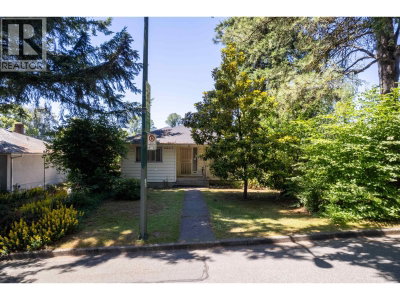 4507 TODD Street | Vancouver British Columbia | Slide Image Eight