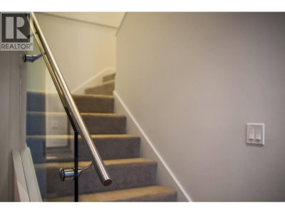 4688 KINGSWAY | Burnaby British Columbia | Slide Image Thirteen