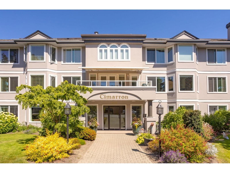 1500 MERKLIN Street White Rock British Columbia, V4B 4C5 - 2 Bedrooms Condo For Sale