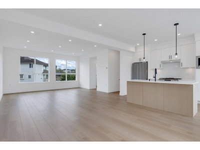 30501 ROBIN Drive | Abbotsford British Columbia | Slide Image Nine